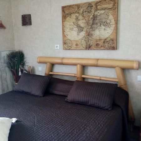 Aresia Bed & Breakfast Bagian luar foto