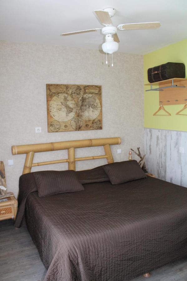 Aresia Bed & Breakfast Bagian luar foto