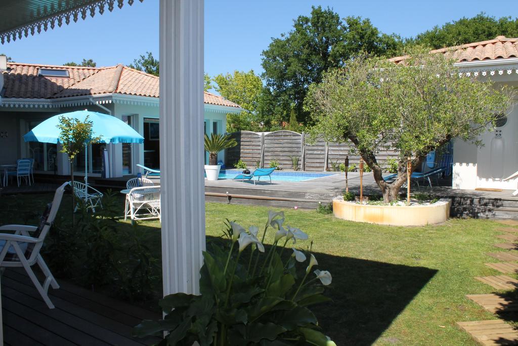 Aresia Bed & Breakfast Bagian luar foto
