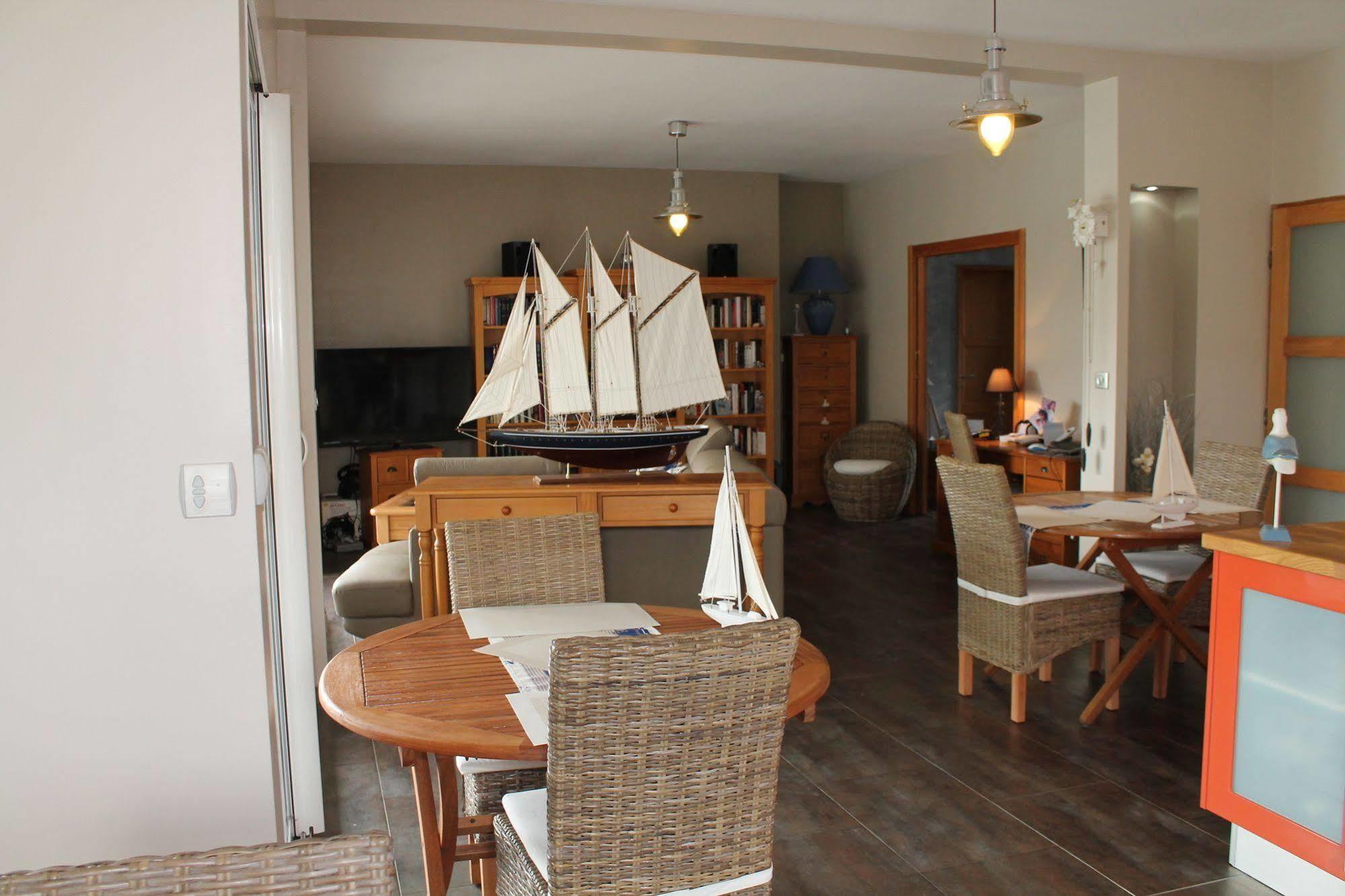 Aresia Bed & Breakfast Bagian luar foto