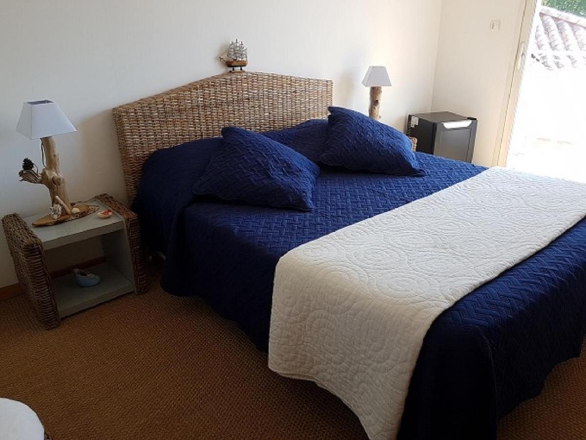 Aresia Bed & Breakfast Bagian luar foto